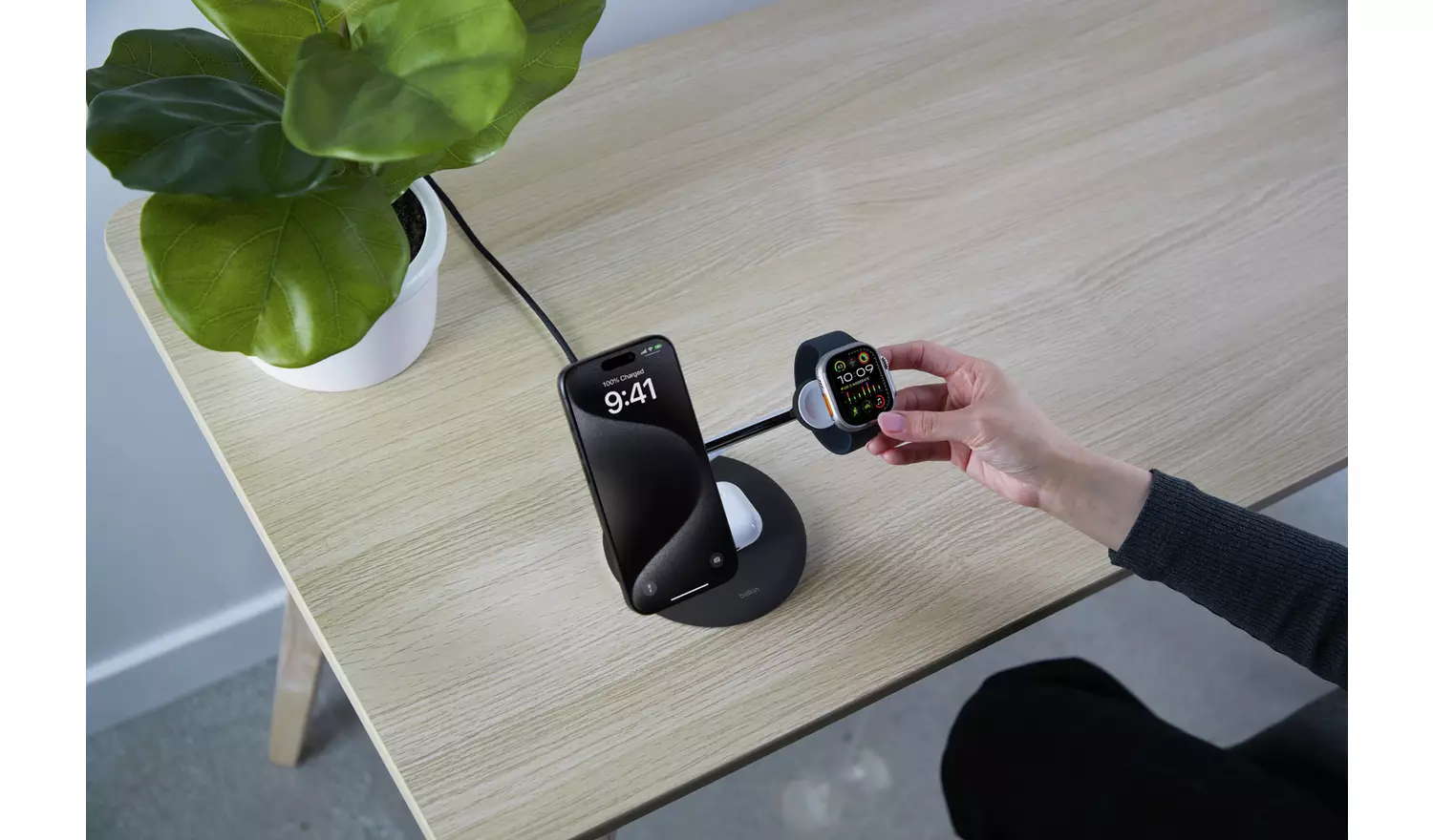 Belkin 3 in 1 MagSafe Compatible Qi2 Wireless Charger -White