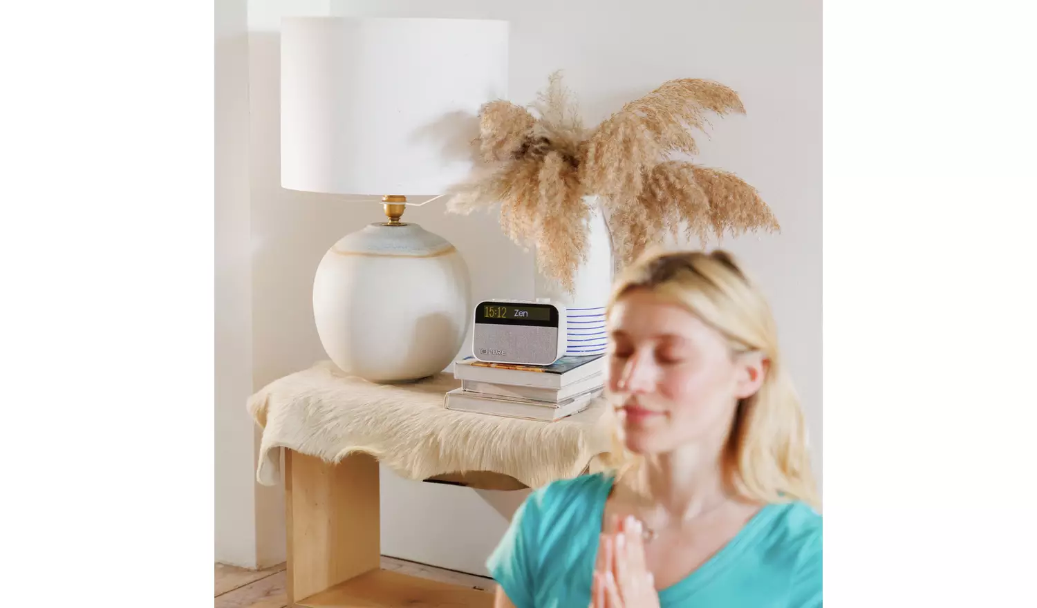 Pure Moment Digital DAB+/FM Radio/Bluetooth Radio - White