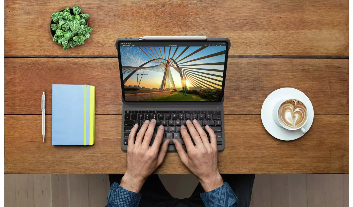 Logitech iPad Pro 12.9 Inch (3rd & 4th gen) Slim Case - Grey