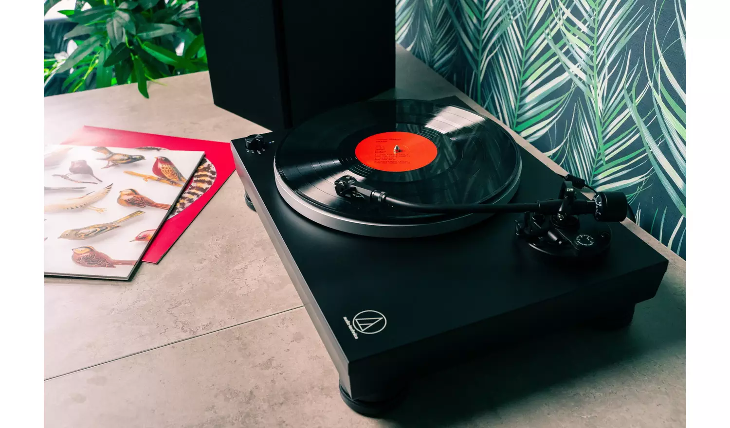 Audio-Technica AT-LP5x Direct-Drive Turntable - Black