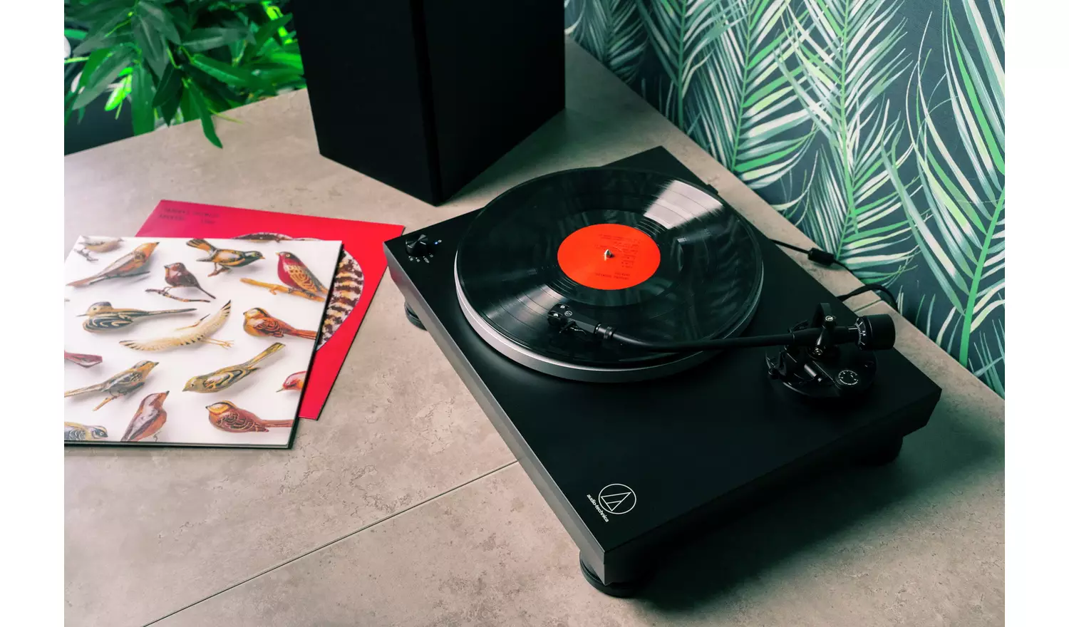 Audio-Technica AT-LP5x Direct-Drive Turntable - Black