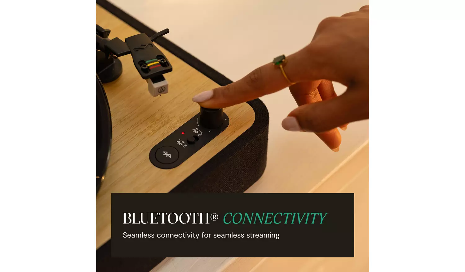 House of Marley EM-JT004-SB Belt-Drive Revolution Turntable