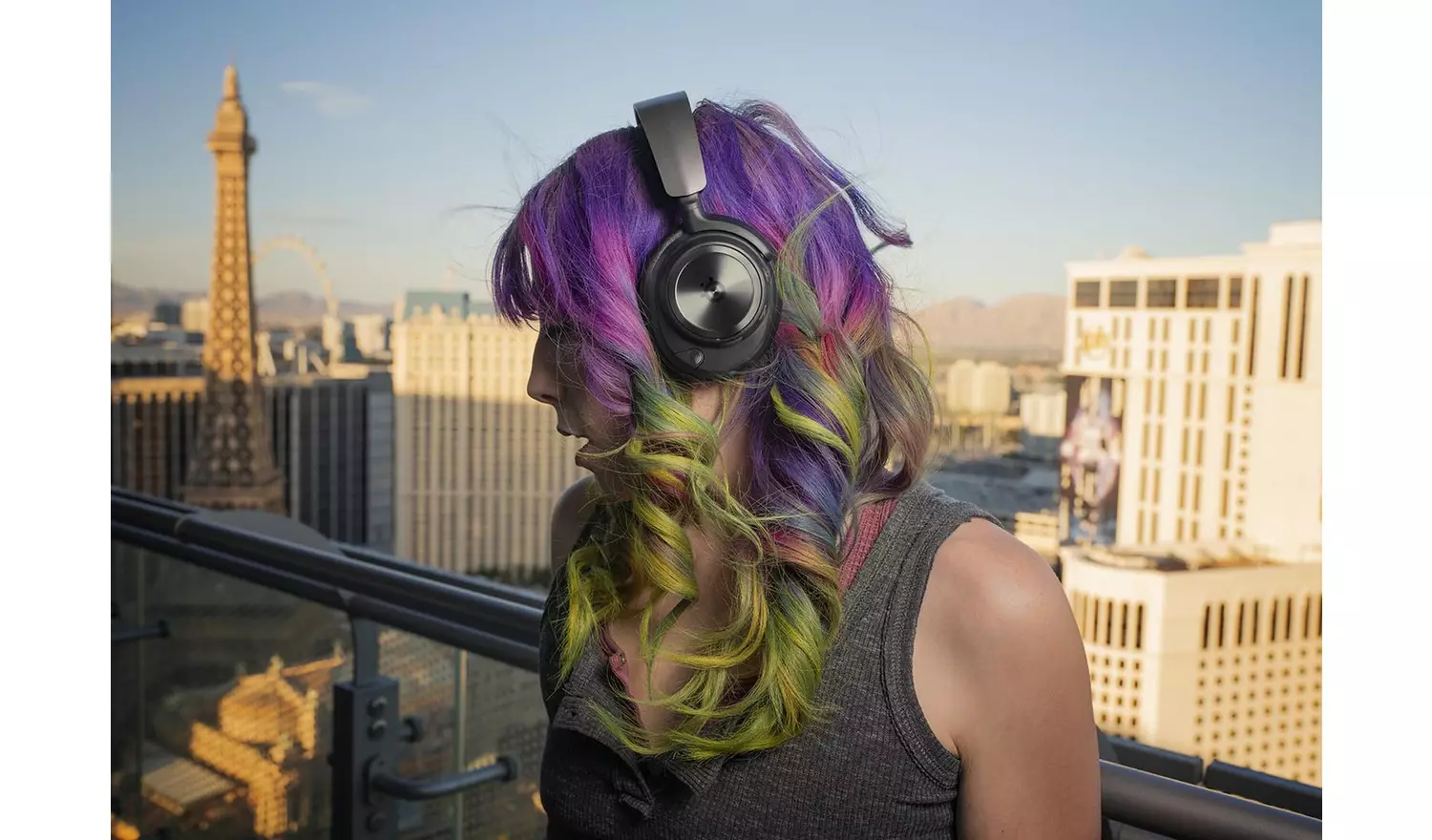 Steelseries Arctis Nova Pro PS5, PC Wireless Gaming Headset