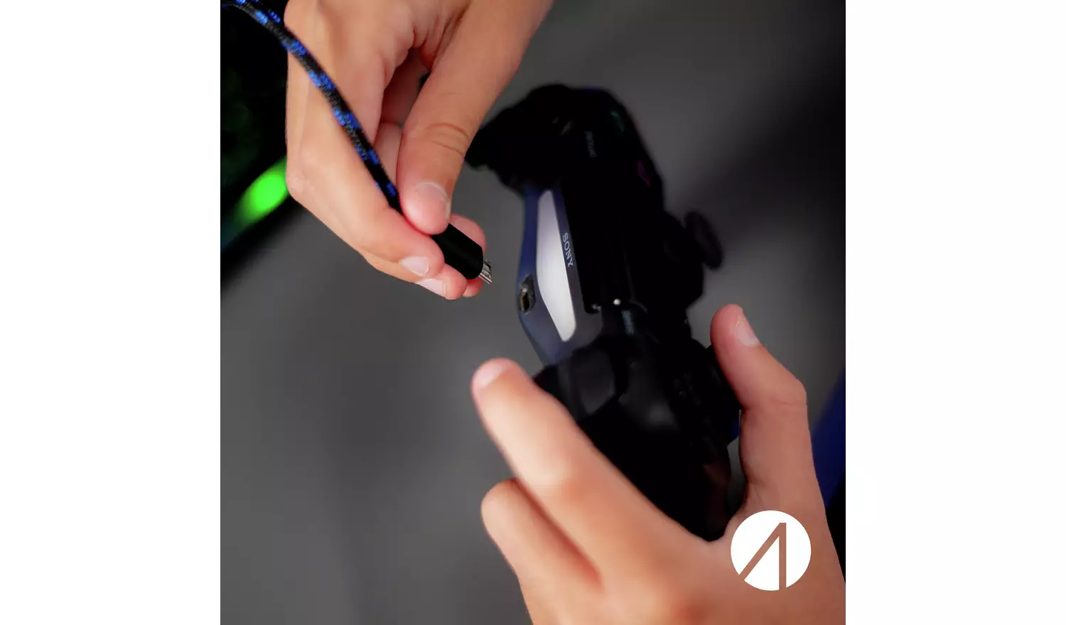 STEALTH PS4 3m Superfast Twin Play & Charge Cables