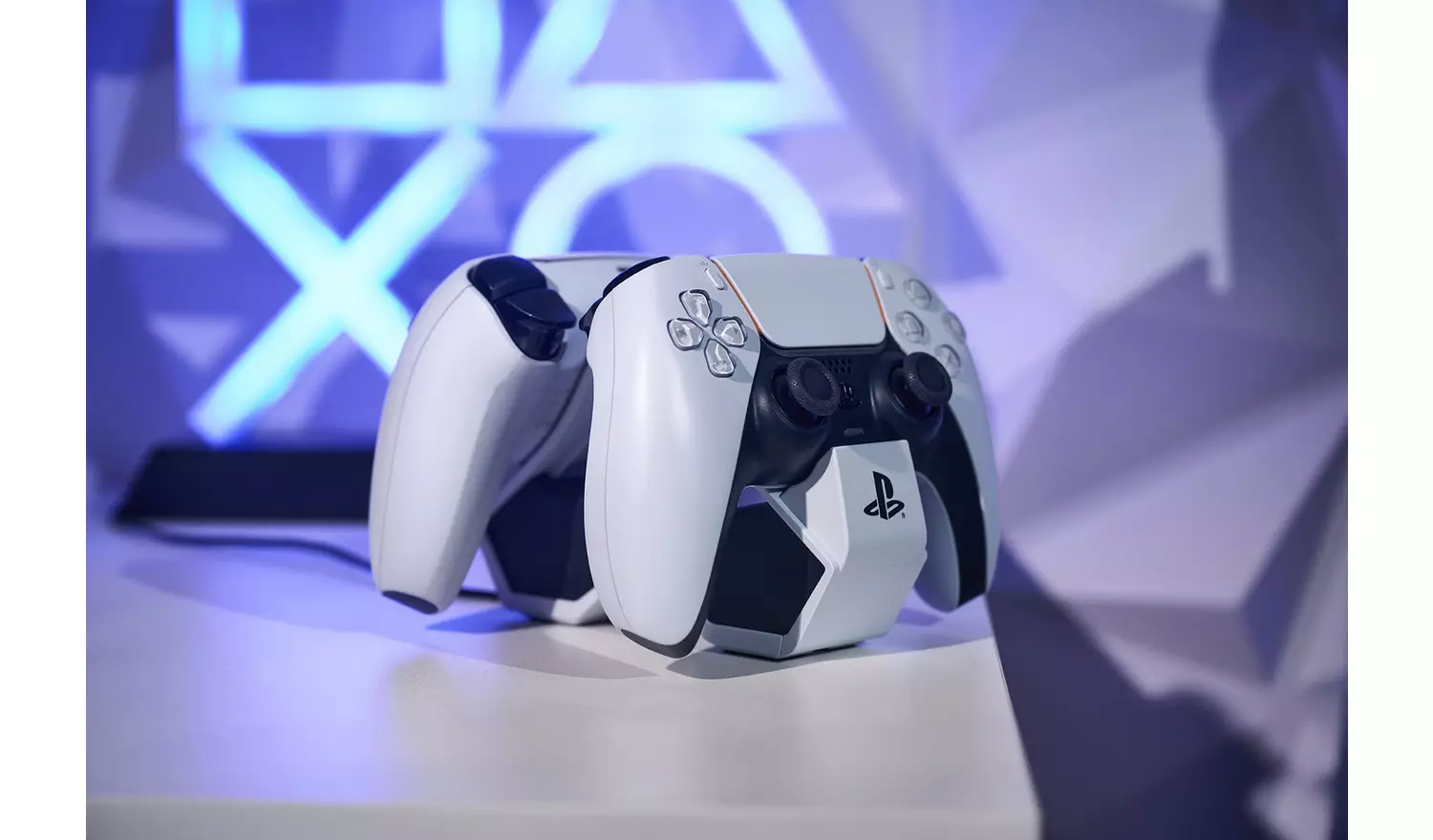 Officially Licensed Twin Charging Station For PlayStation 5