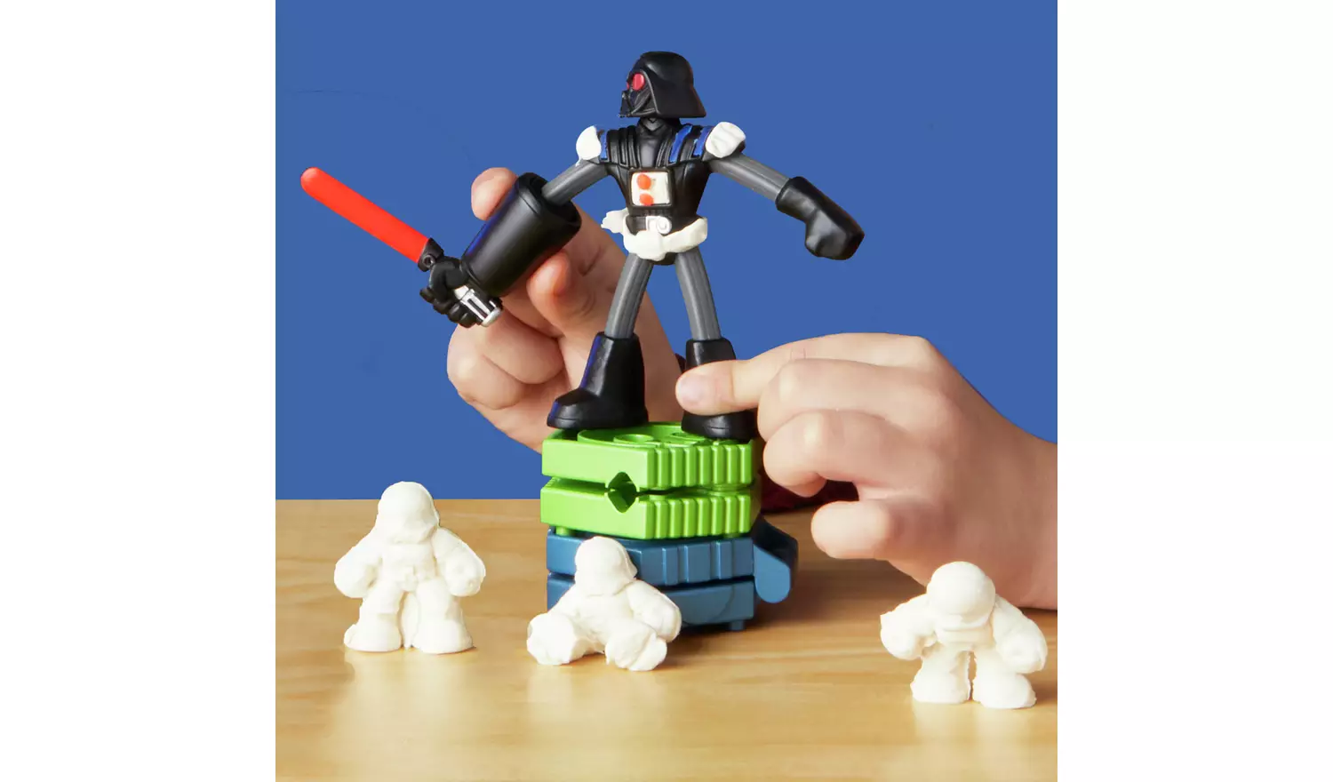 Play-Doh Star Wars Squish & Slice Lightsabers with 4 Tubs