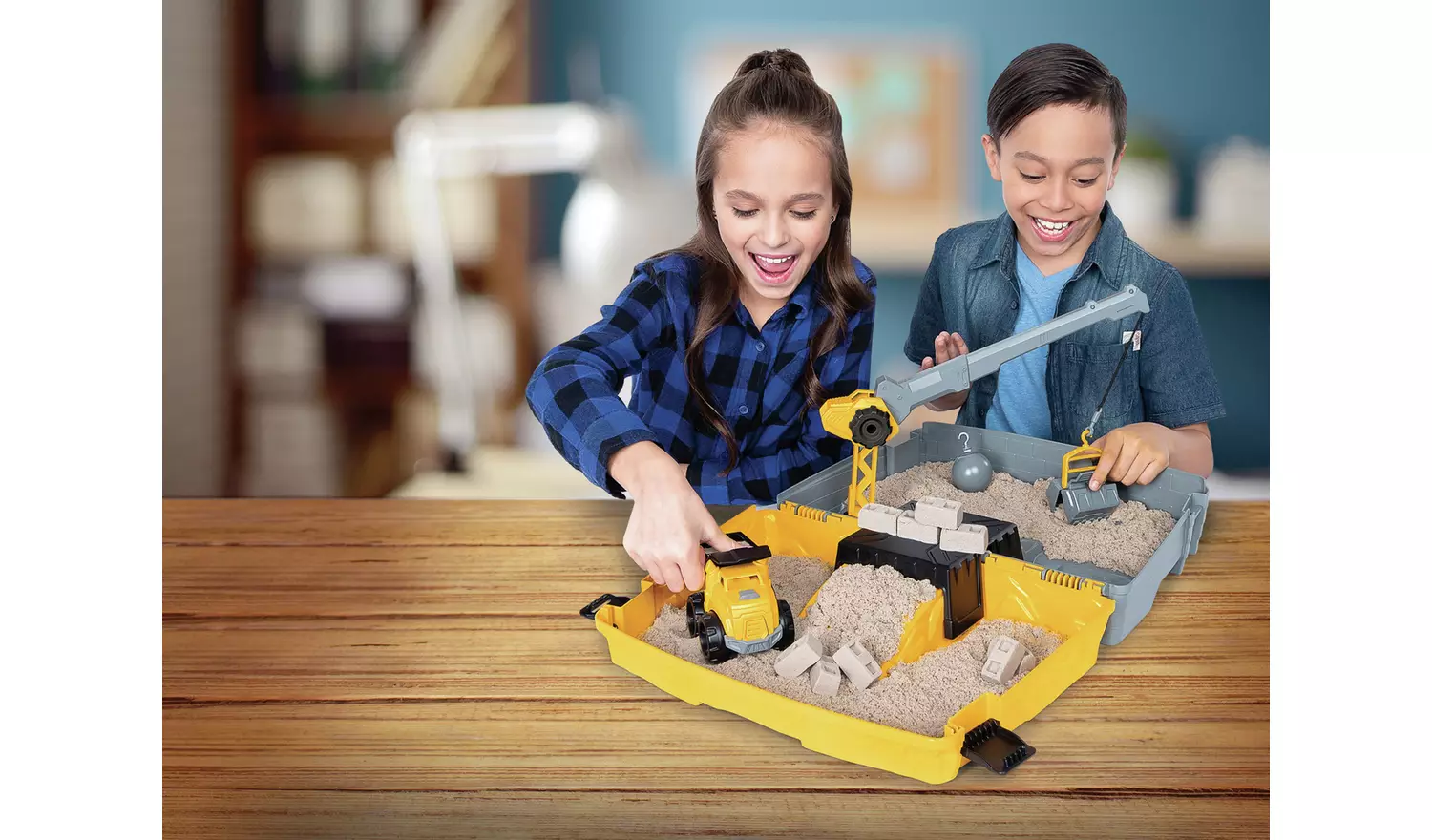Kinetic Sand Construction Box Playset