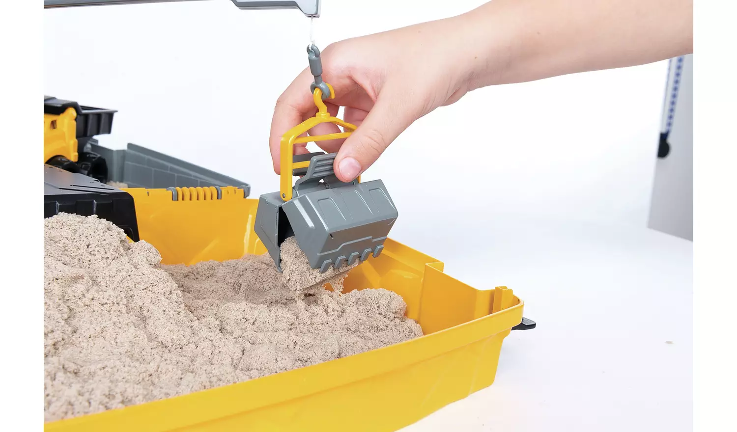 Kinetic Sand Construction Box Playset