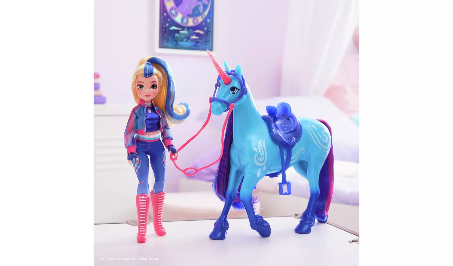 Unicorn Academy Isabel Fashion Doll