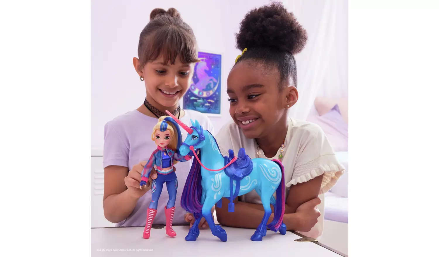 Unicorn Academy Isabel Fashion Doll
