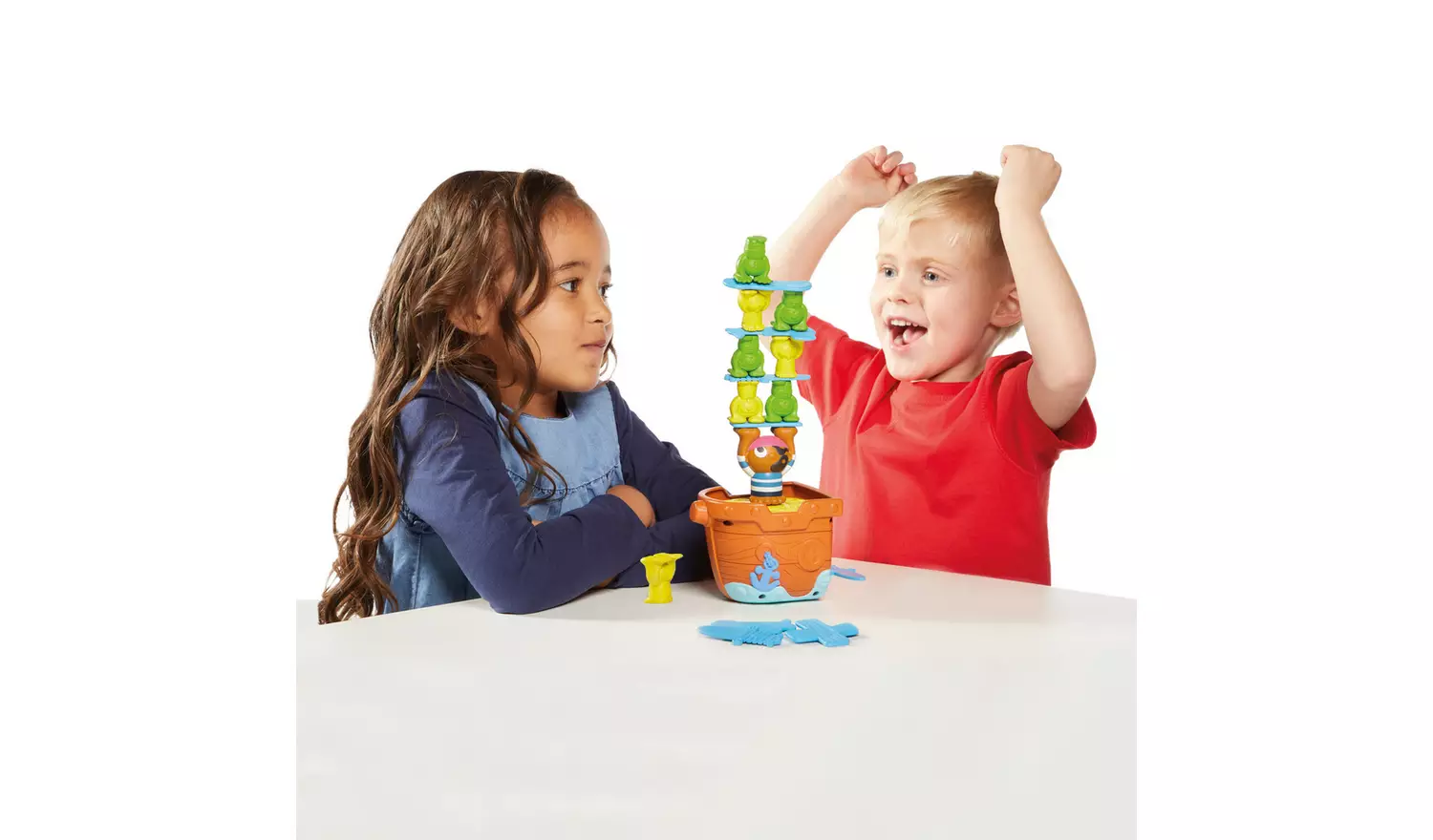 Tomy Pile Up Pirates Game