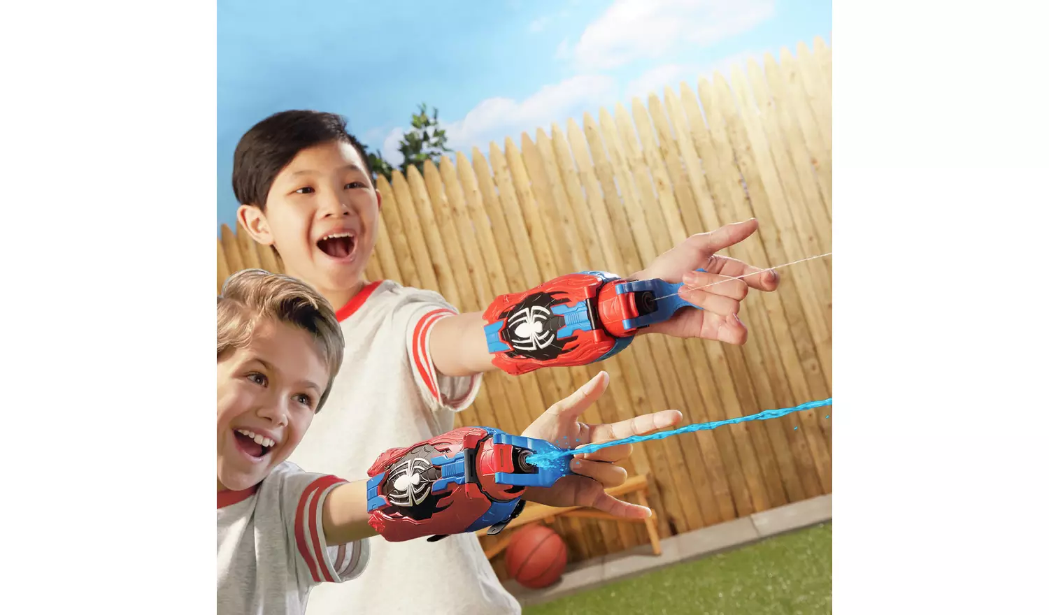 Spider-Man Ultimate Real Webs Blaster