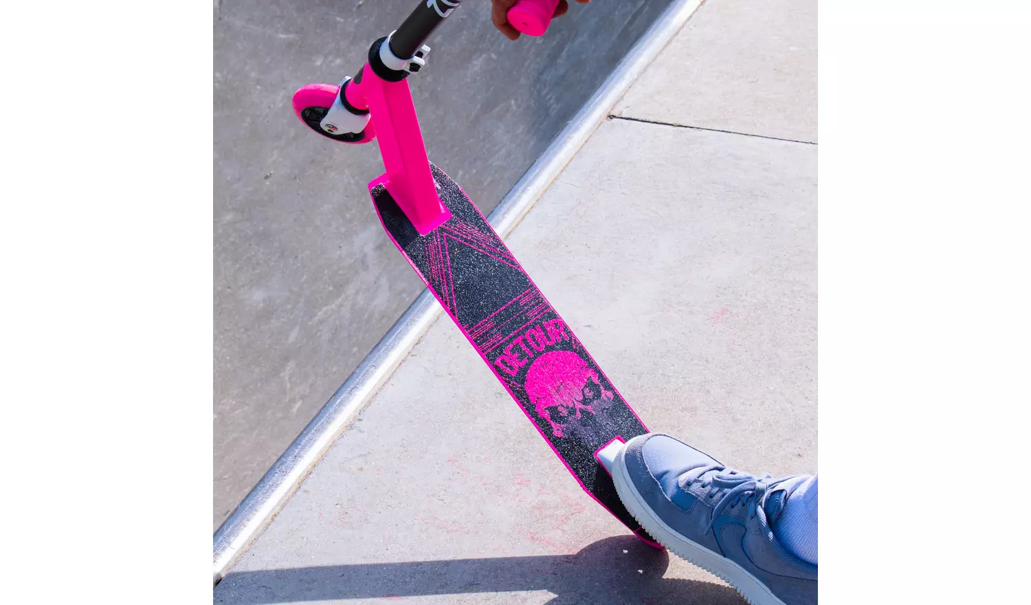 Zinc Detour Stunt Scooter - Pink