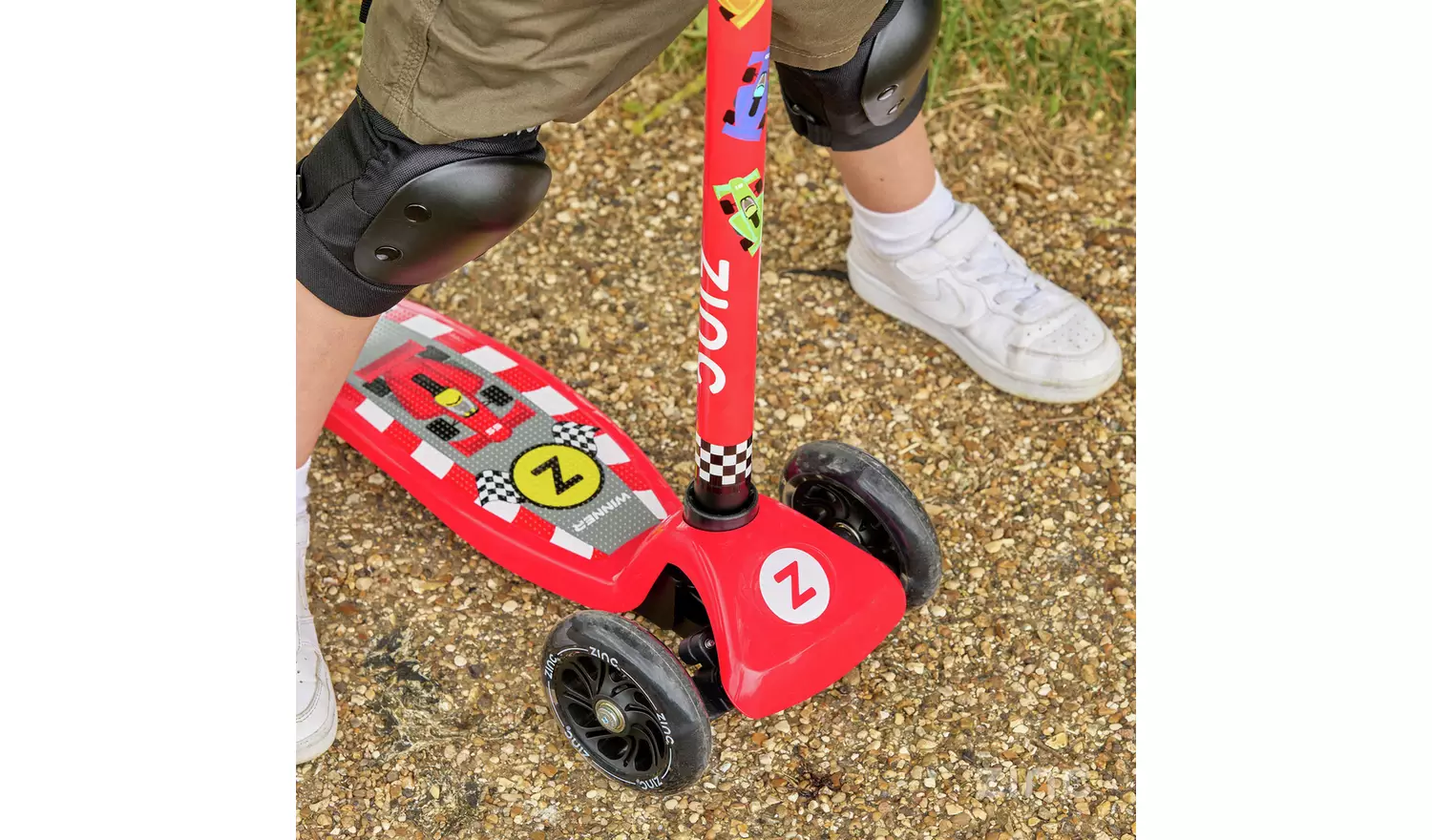 Zinc Light Up Racecar 3 Wheel Scooter - Red