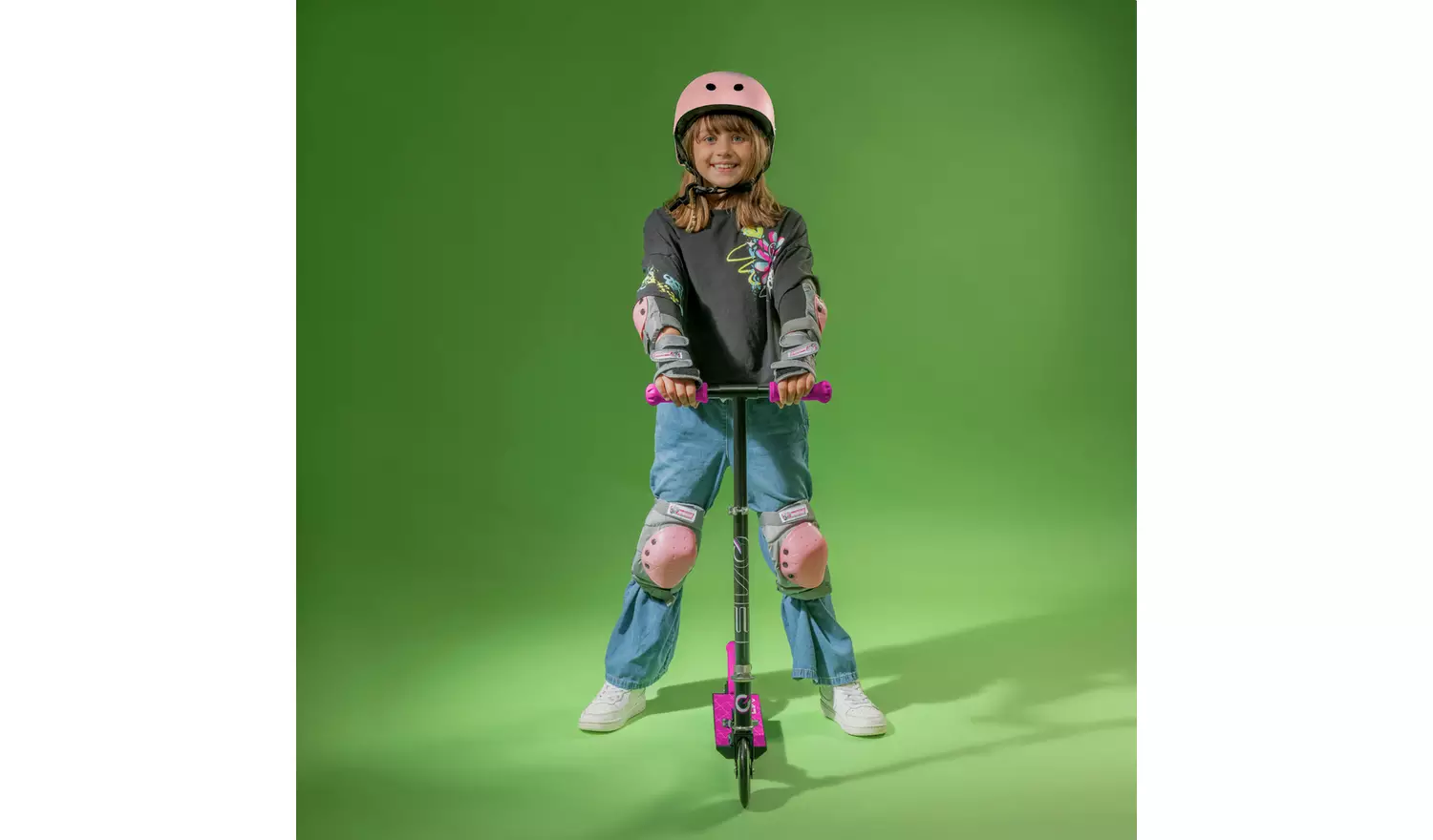 EVO 2 Wheel Scooter - Black & Pink