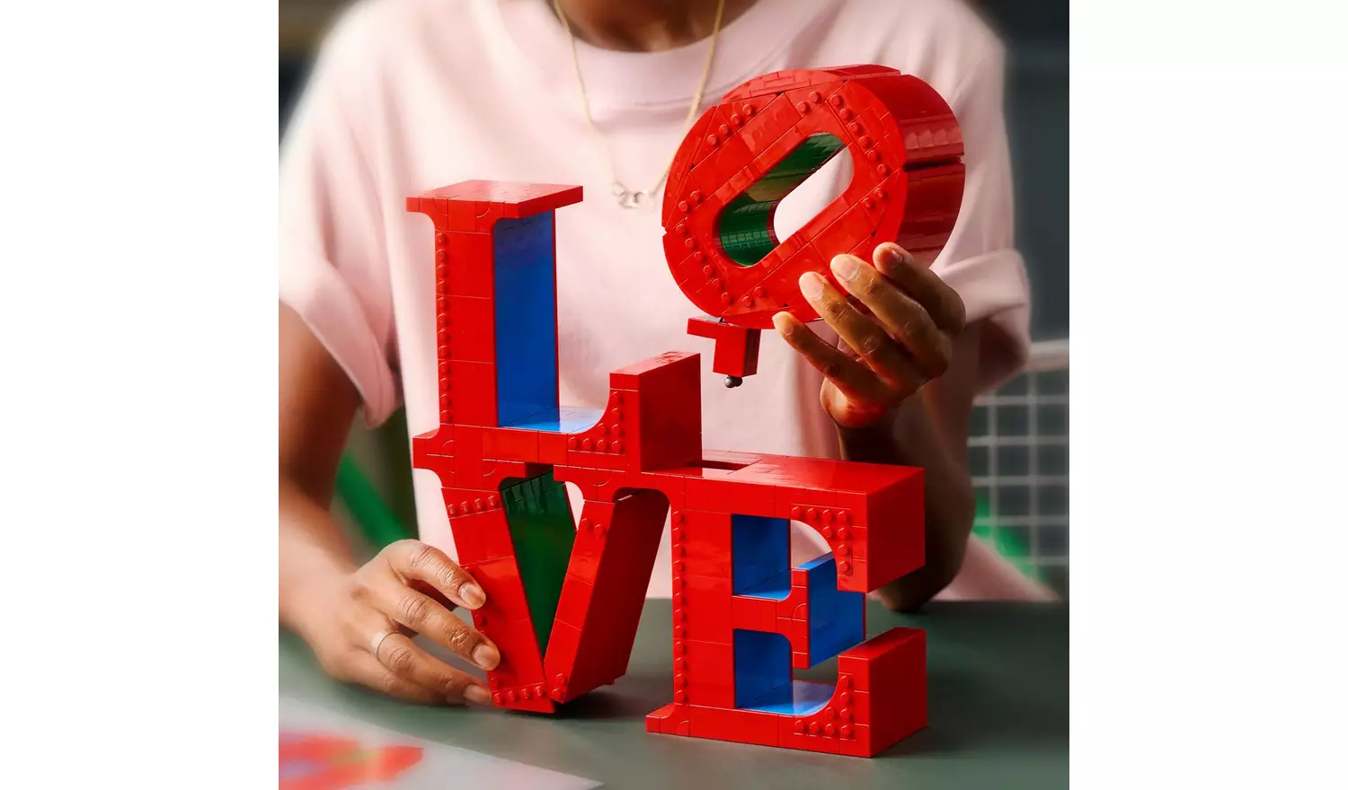 LEGO ART LOVE Home Decor Building Set for Adults 31214