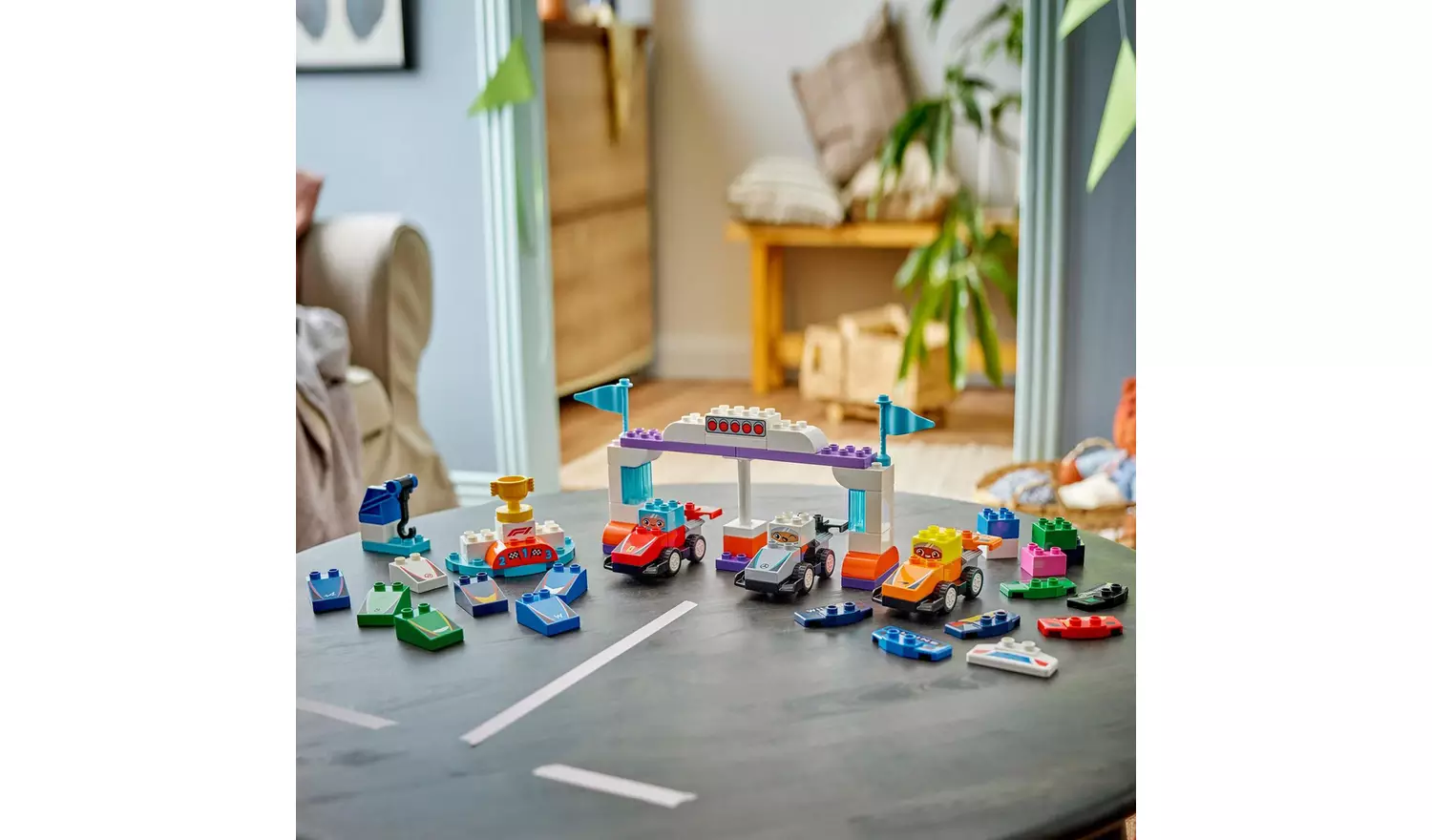 LEGO DUPLO F1 Team Race Cars & Drivers Role Play Toy 10445