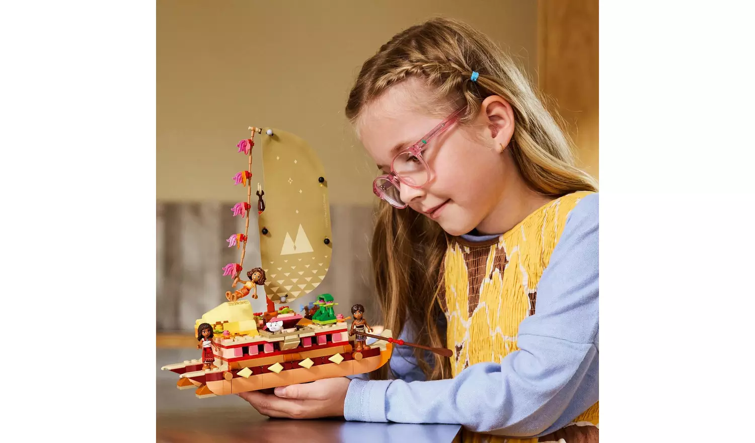 LEGO Disney Princess Moana's Adventure Canoe Set 43270