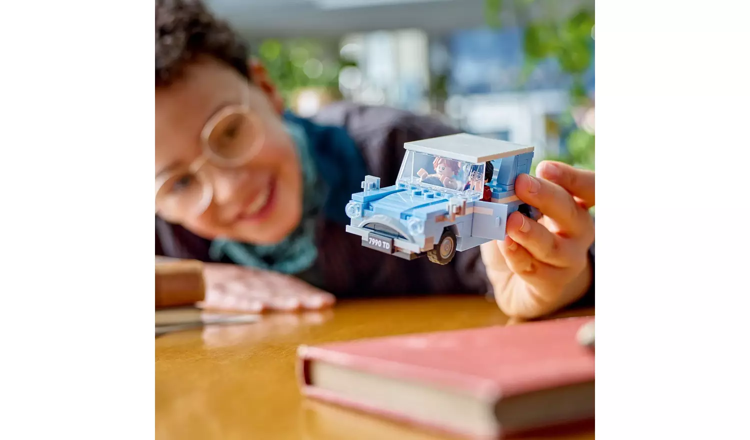 LEGO Harry Potter Flying Ford Anglia Car Toy Set 76424