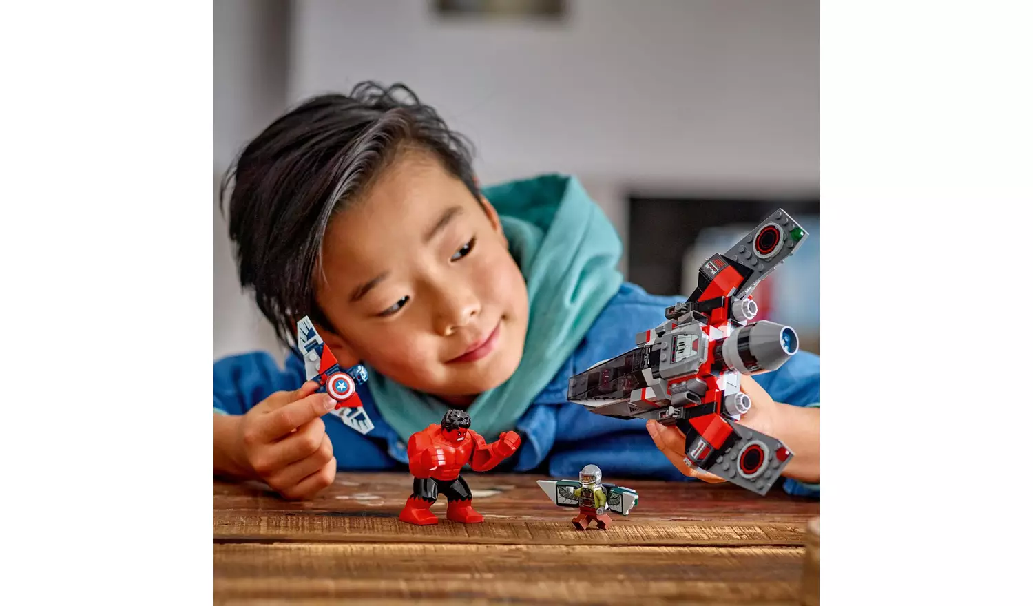 LEGO Marvel Captain America vs. Red Hulk Battle Set 76292