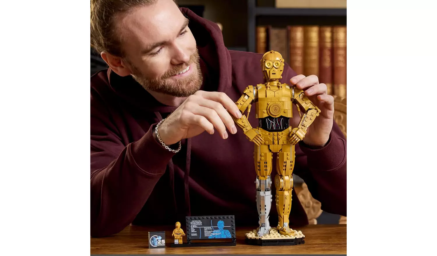 LEGO Star Wars C-3PO Character, Figure Set for Adults 75398