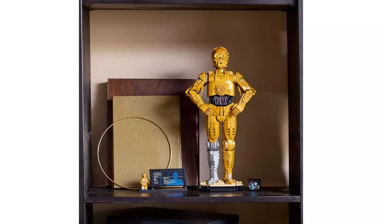 LEGO Star Wars C-3PO Character, Figure Set for Adults 75398