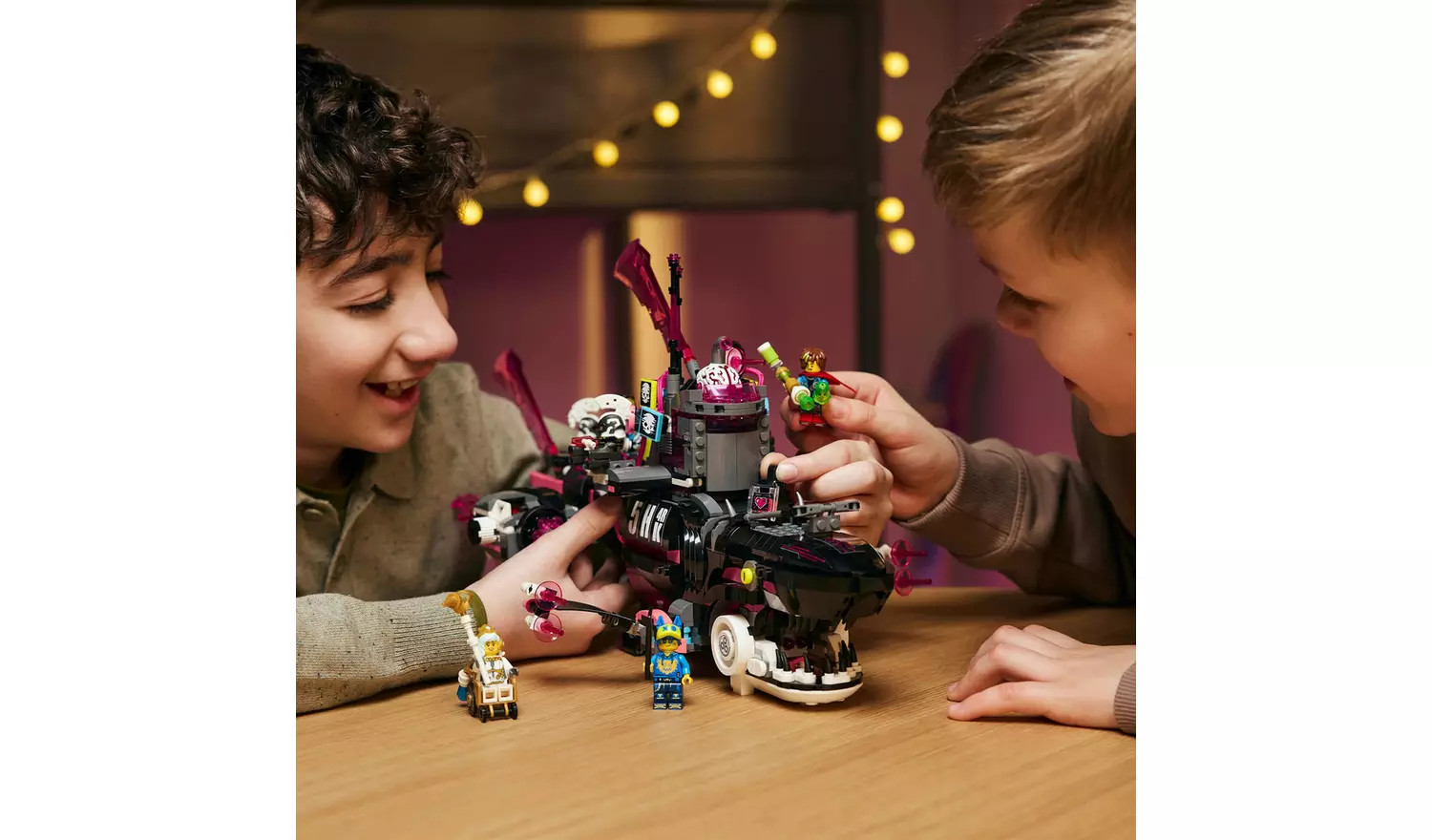 LEGO DREAMZzz 2in1 Nightmare Shark Submarine Toy 71500