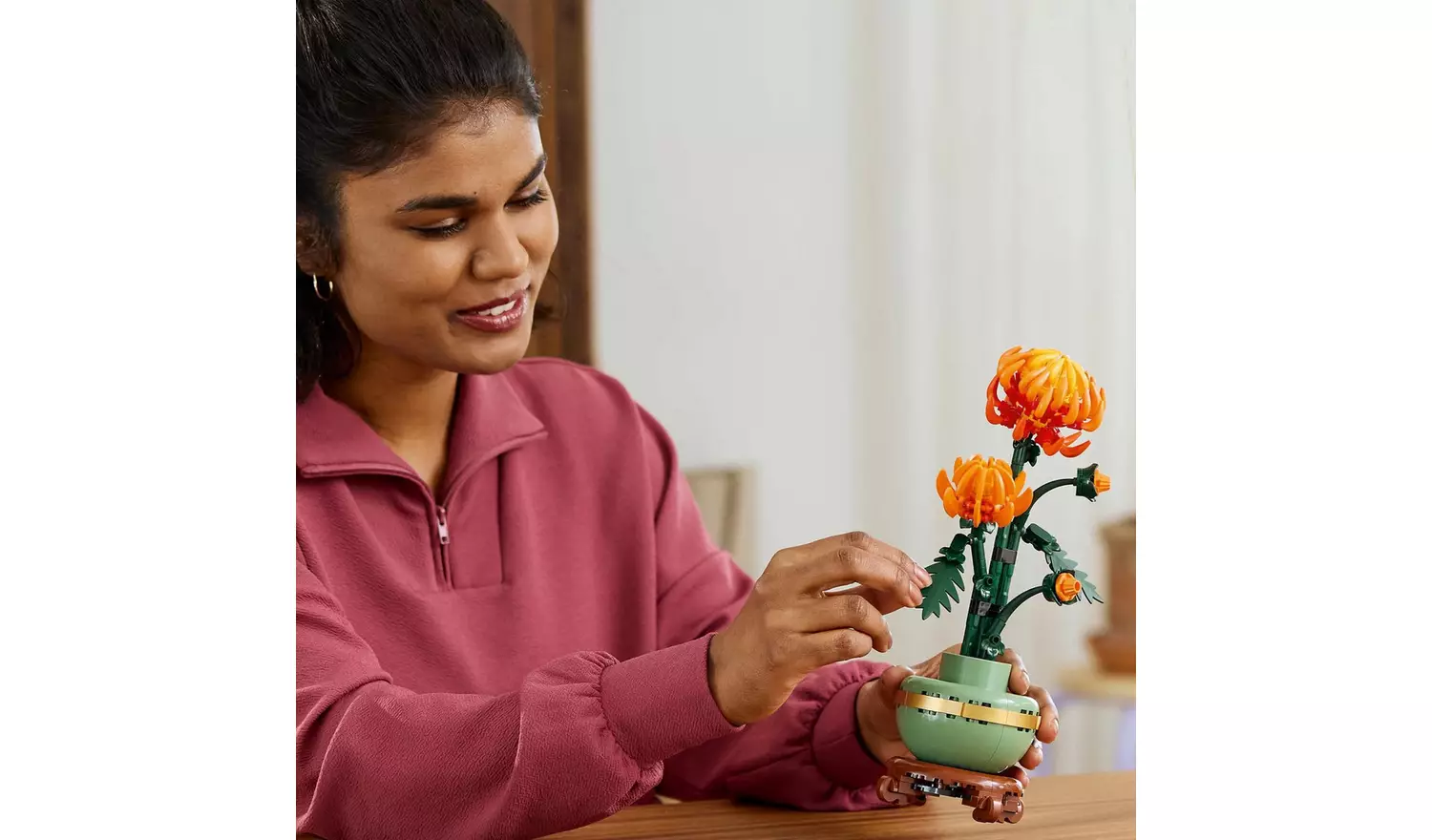 LEGO Icons Chrysanthemum Faux Flower Set for Adults 10368