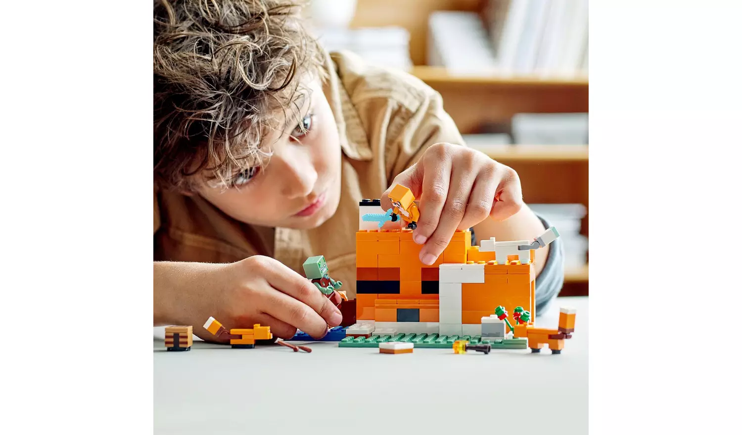 LEGO Minecraft The Fox Lodge House Animals Toy 21178