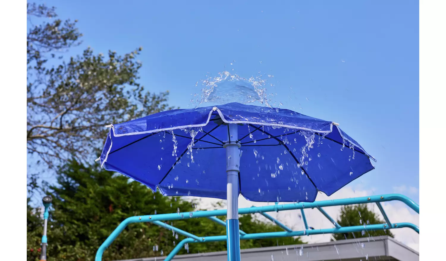 Plum Water Park Umbrella Fountain