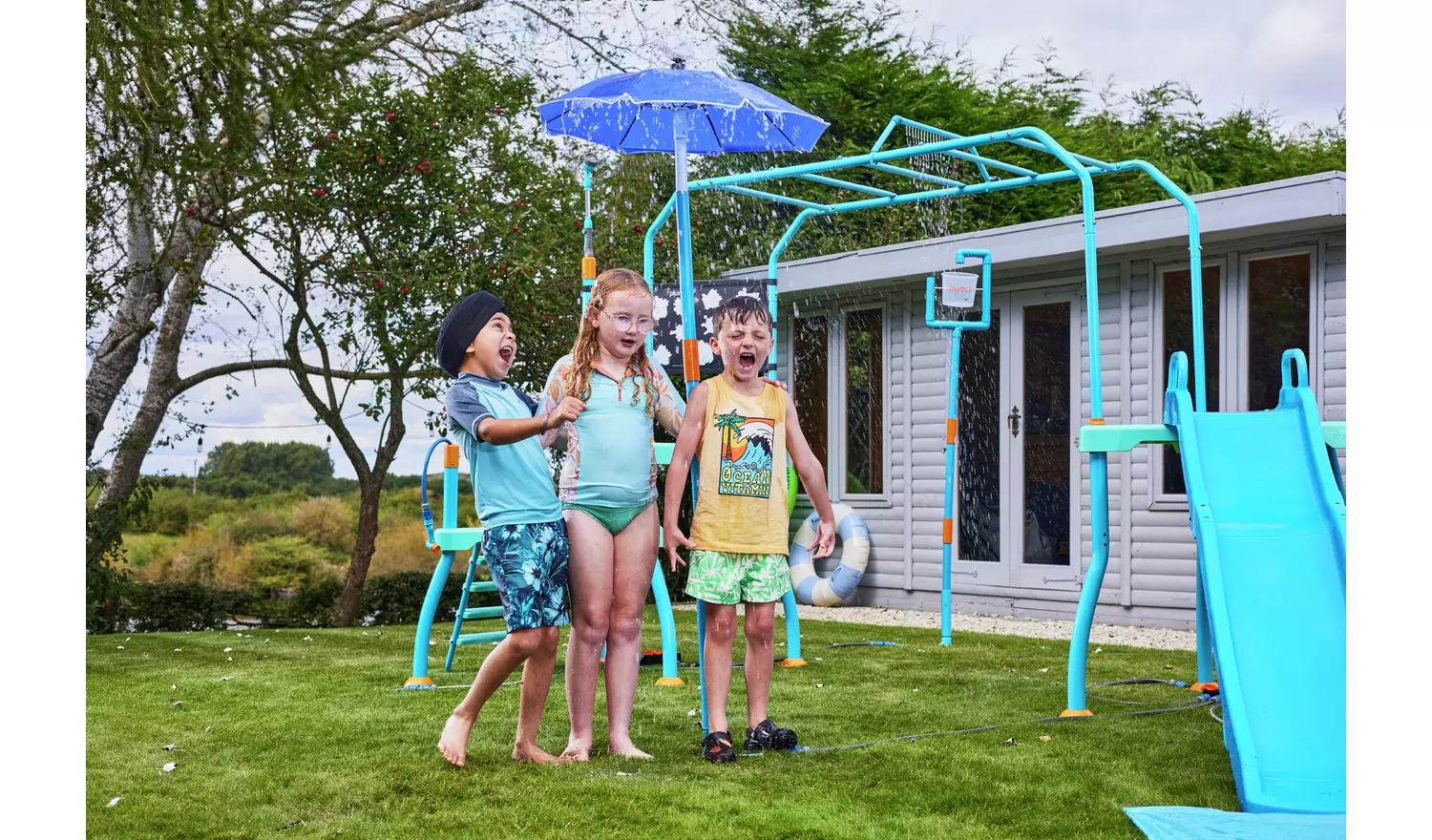 Plum Water Park Umbrella Fountain