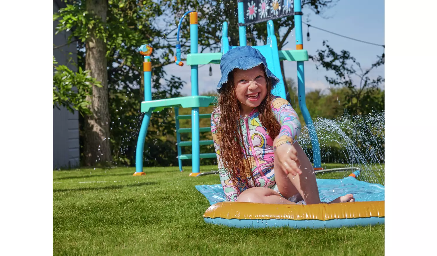 Plum Water Park Shower Tower