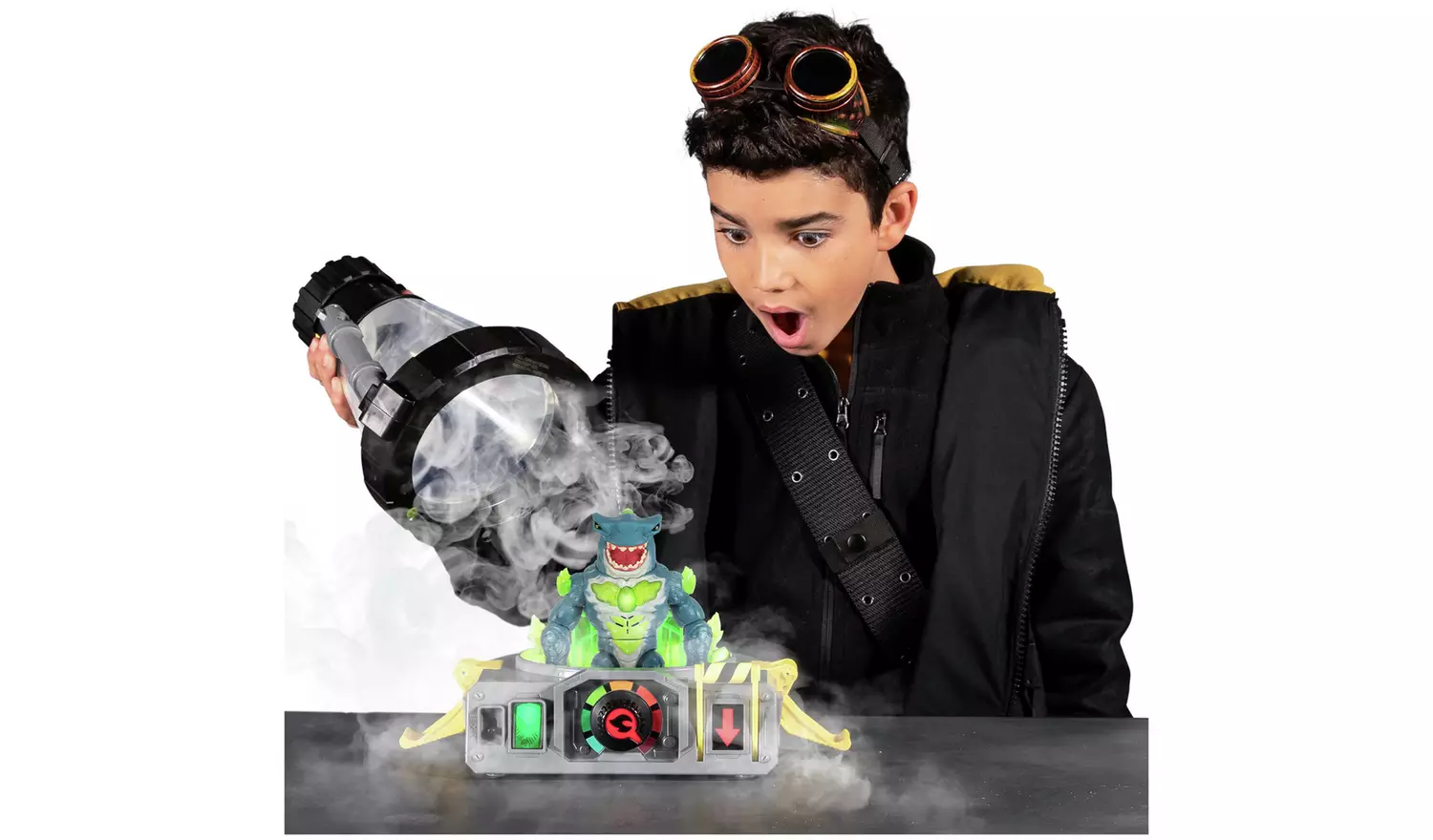 Beast Lab Core Line Shark Playset