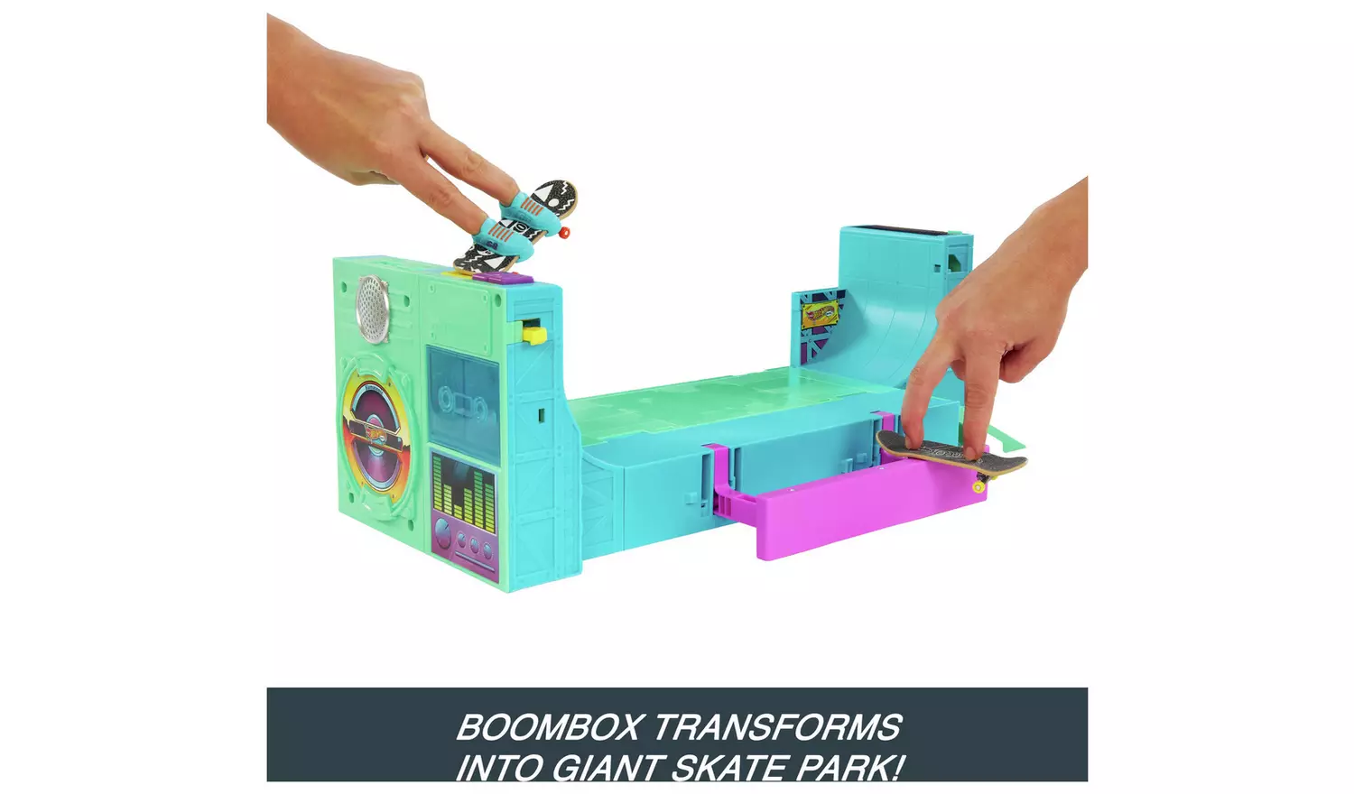 Hot Wheels Skate Boombox Skate Park Playset & fingerboard