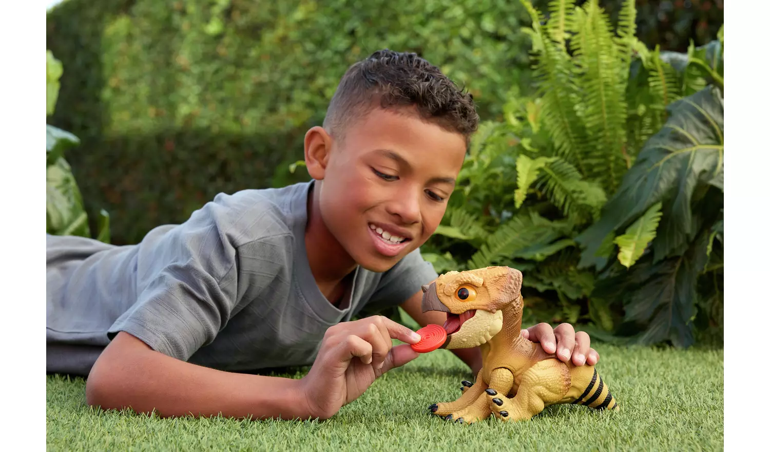 Jurassic World Aquilops Dolores Interactive Dinosaur Toy