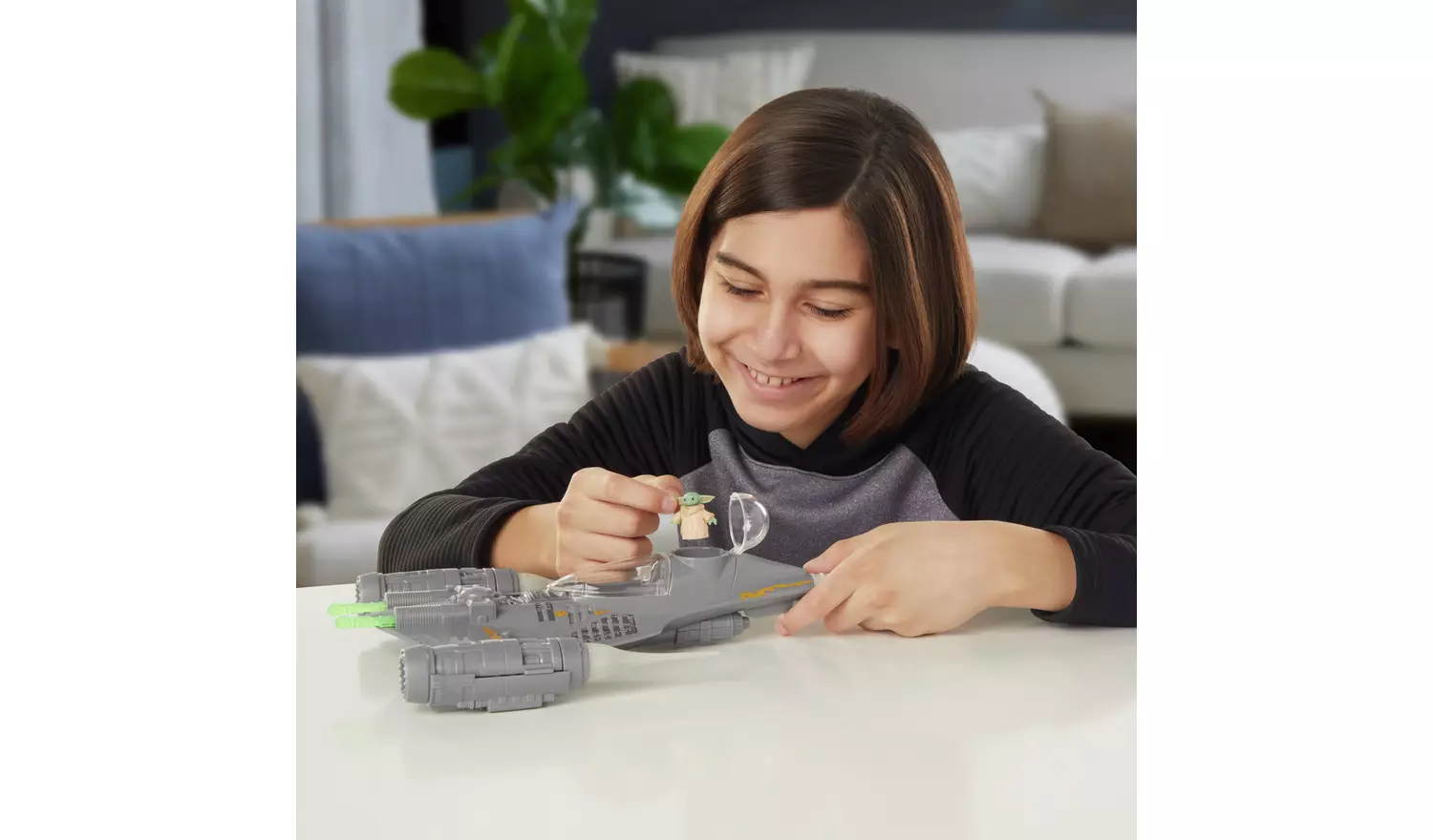 Star Wars Epic Hero The Mandalorian N-1 Starfighter Set