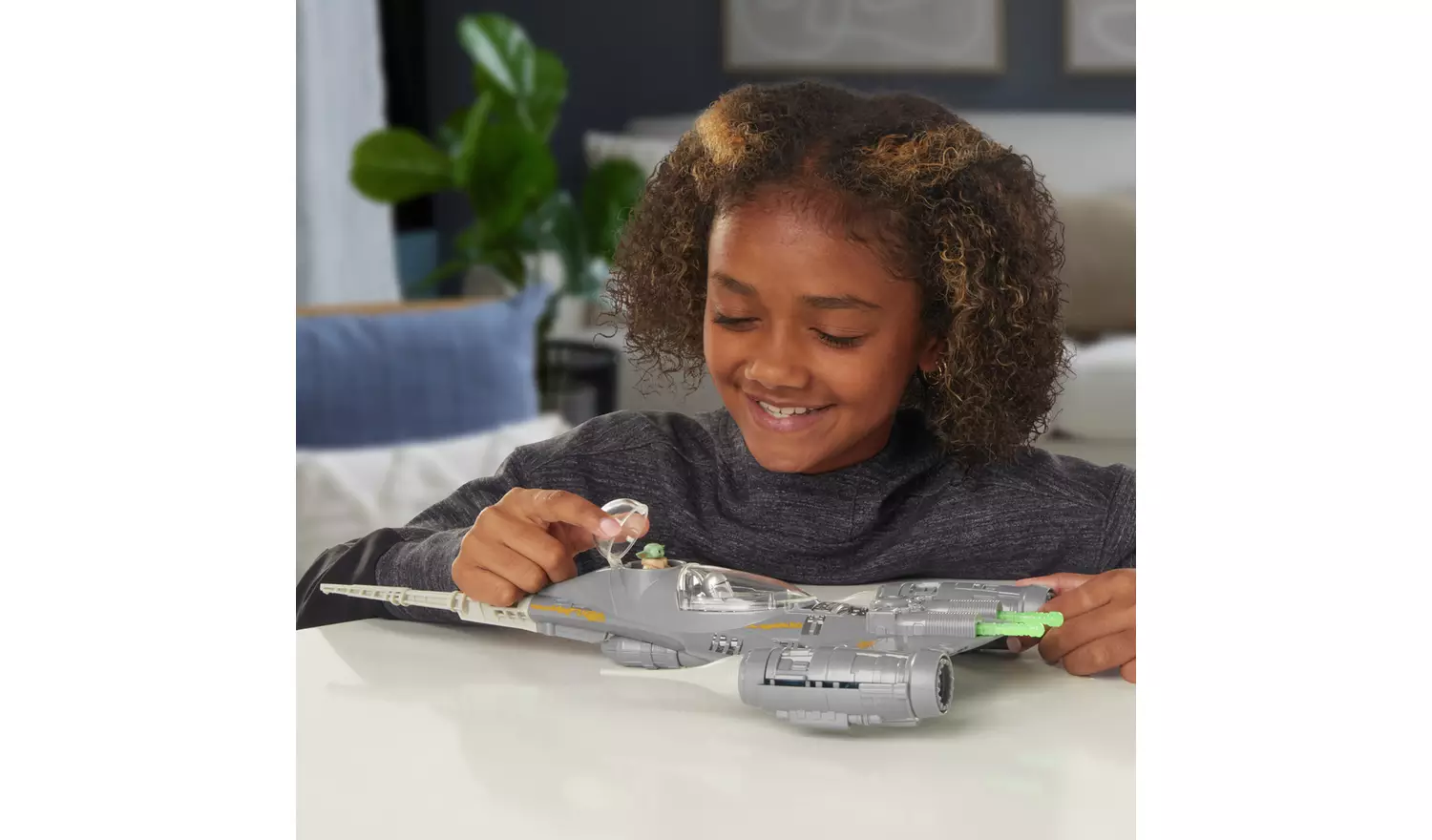 Star Wars Epic Hero The Mandalorian N-1 Starfighter Set