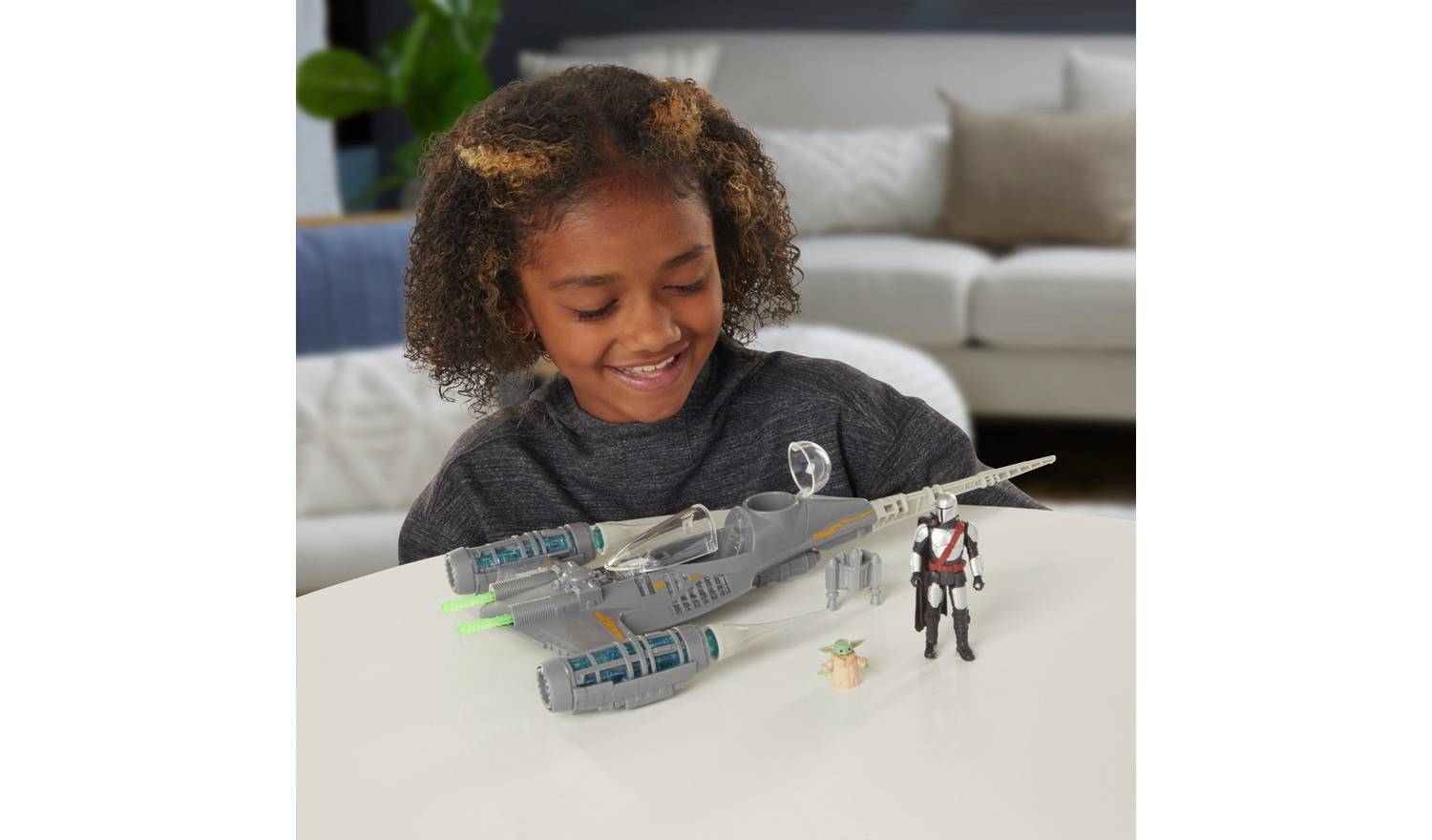 Star Wars Epic Hero The Mandalorian N-1 Starfighter Set