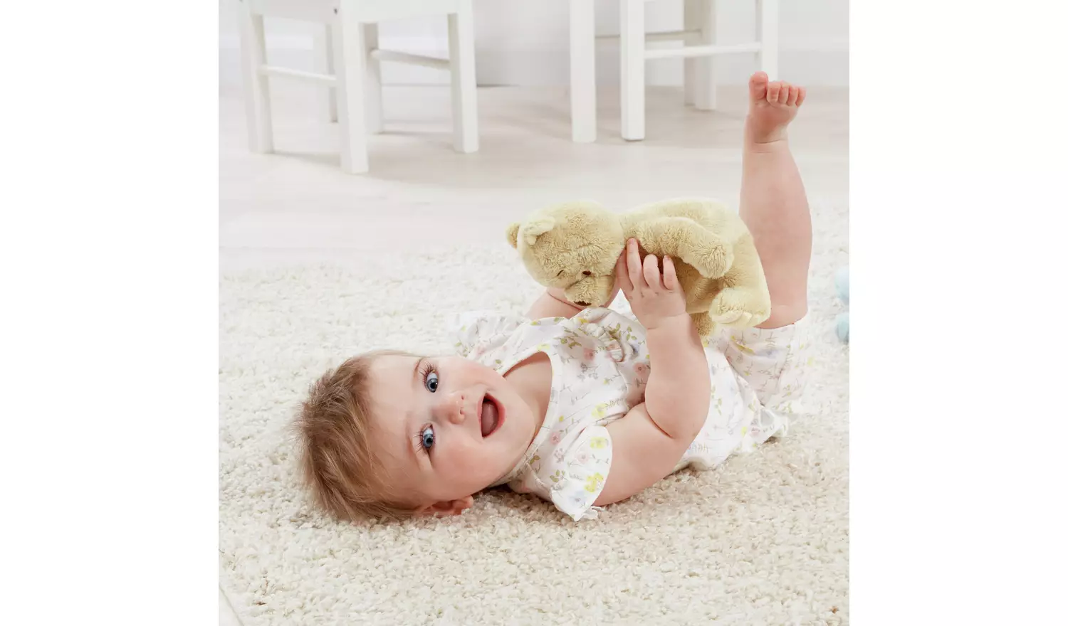 Disney Classic Winnie the Pooh Soft Plush Toy