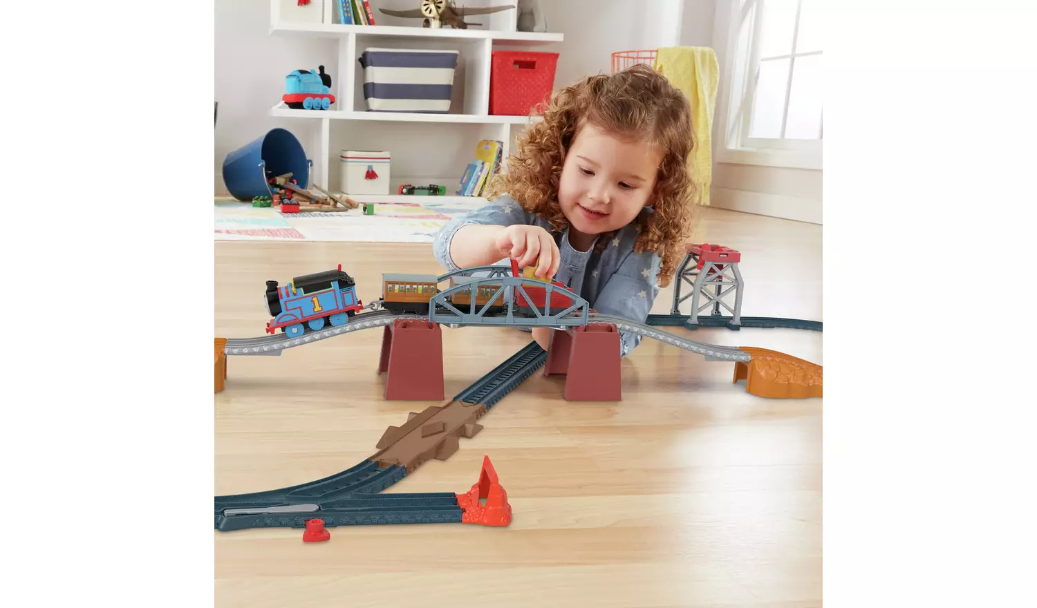 Thomas & Friends 3-in-1 Package Pickup Track Set