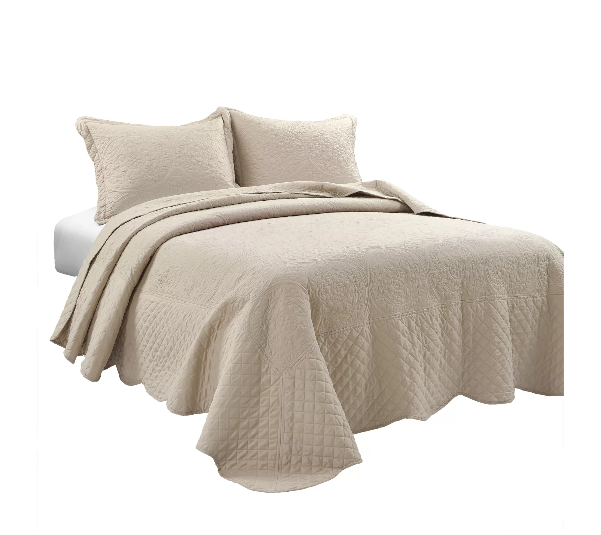 Lush Decor Medallion Scallop 3 PC KG Bedspread