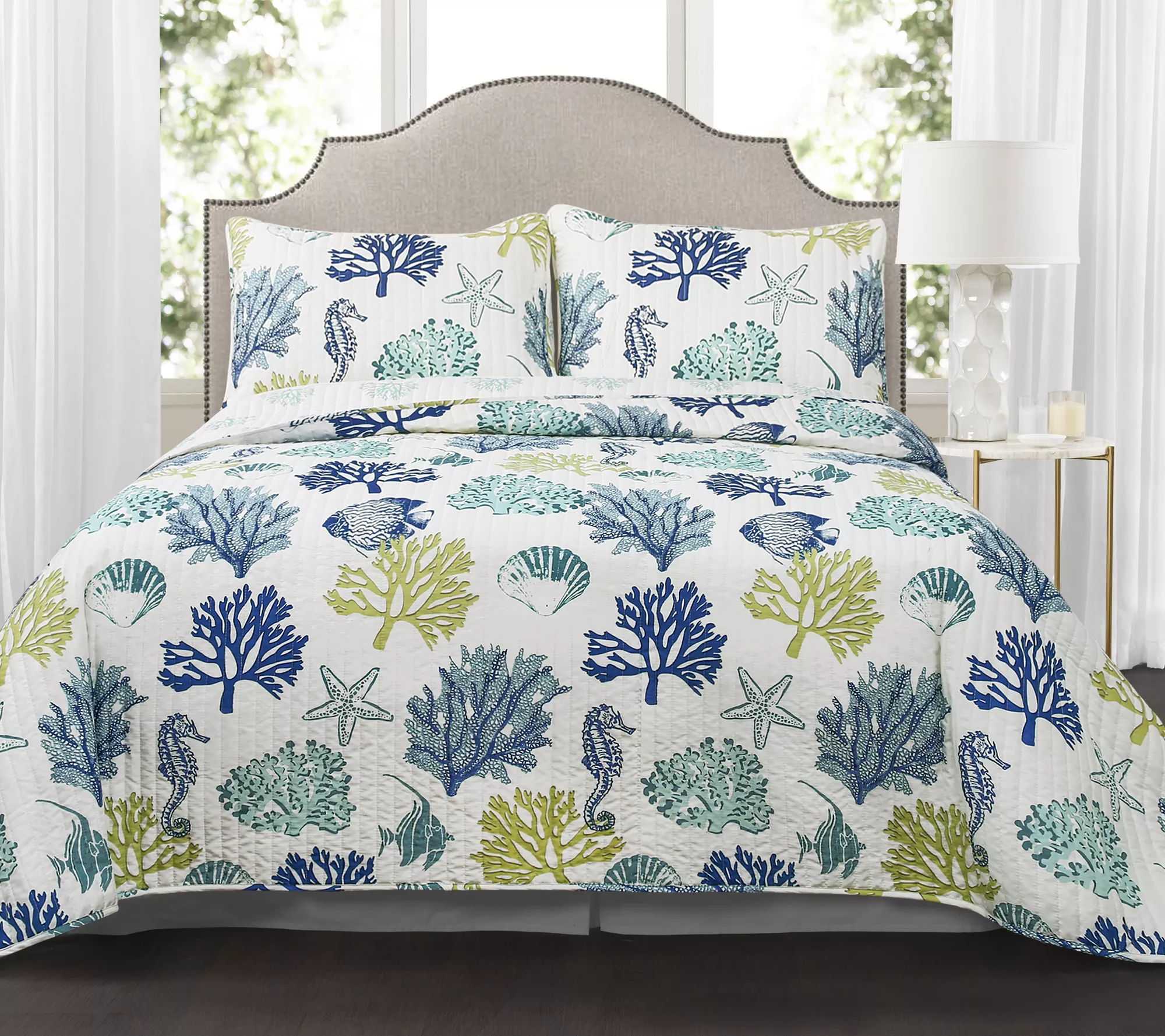 Coastal Reef 3-Piece King Navy/Blue Quilt Set by Lush Decor