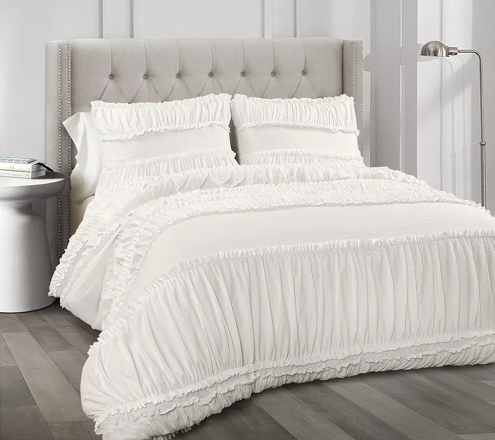 Nova Ruffle 3-Piece Full/Queen Comforter Set byLush Decor