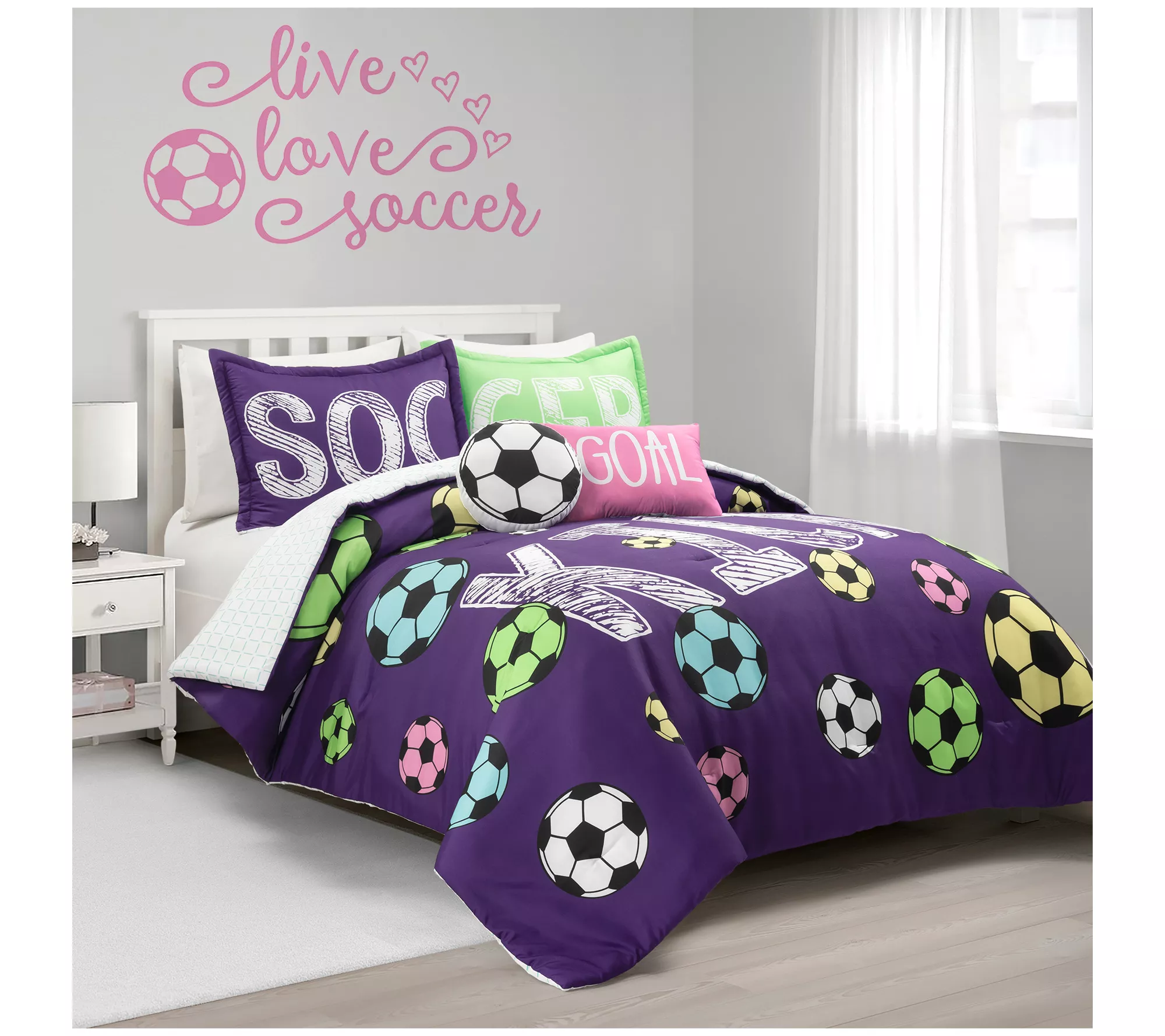 Girls Soccer Oversized 4-pc Comforter Set Twinby Lush Decor