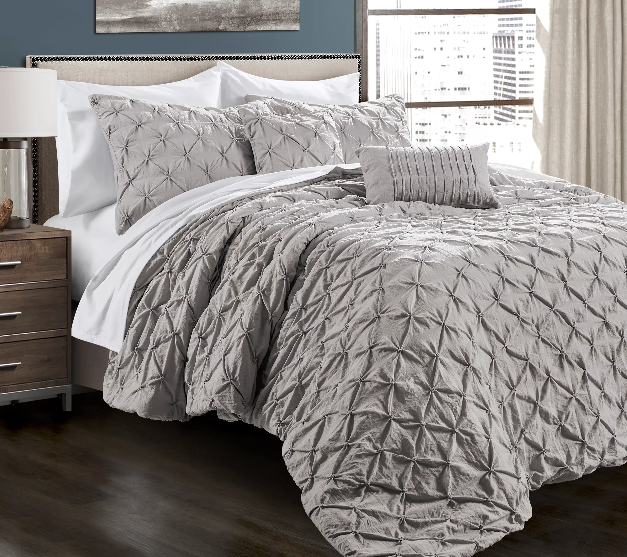 Ravello Pintuck 5-Piece Full/Queen Comforter Set by Lush Decor