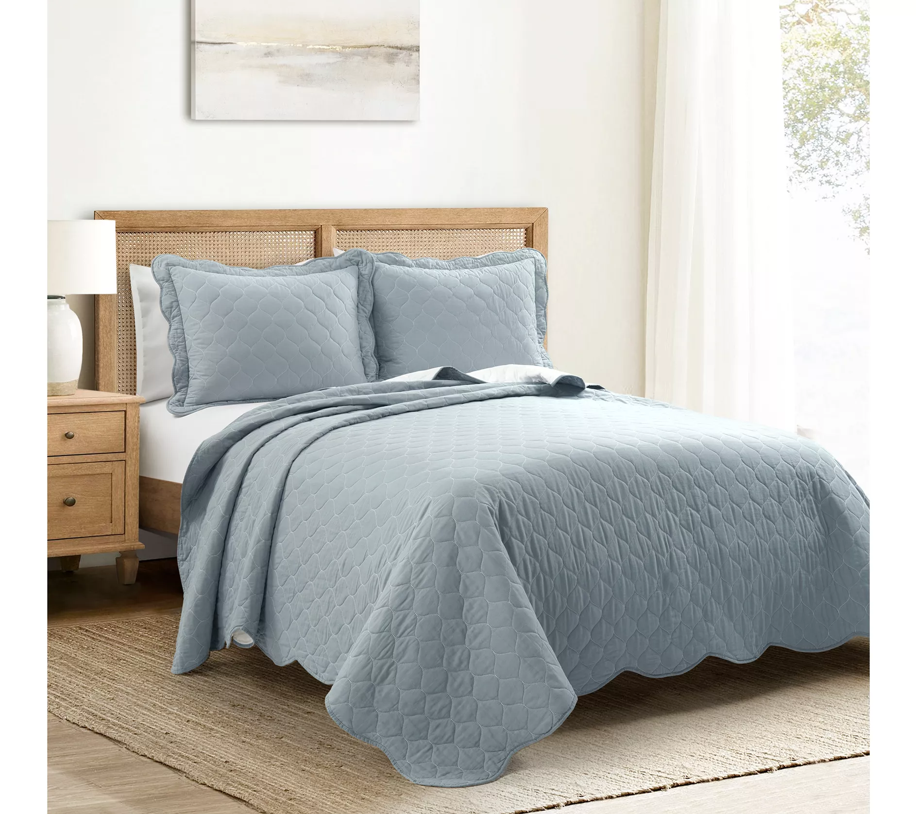 Lush Decor Coastal Scallop Edge Reversible Quilt-King/Cal King